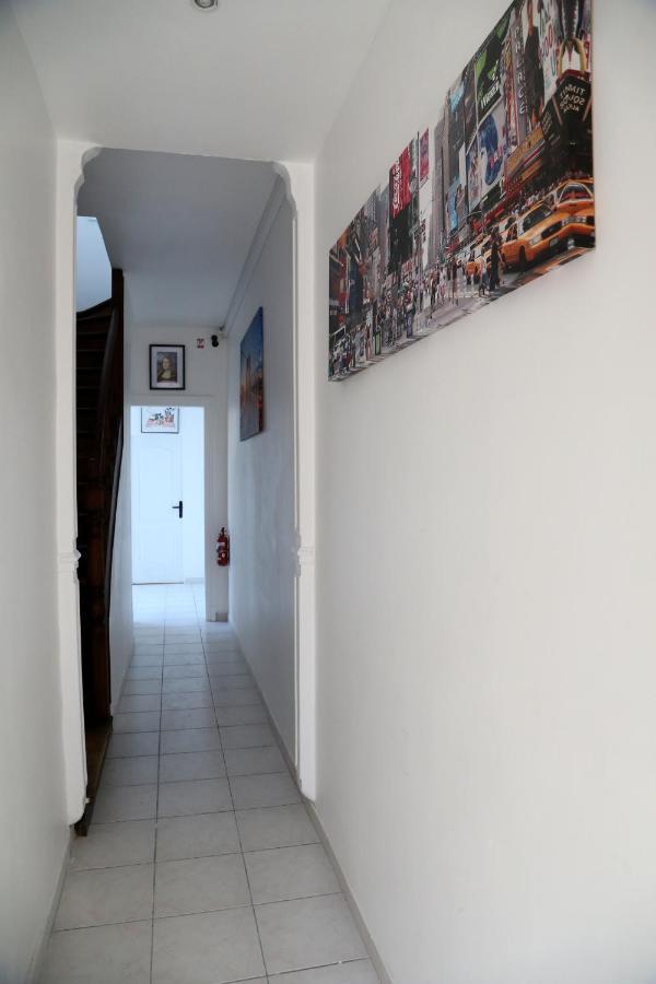 Saturne Apartment Saint-Quentin  Bagian luar foto